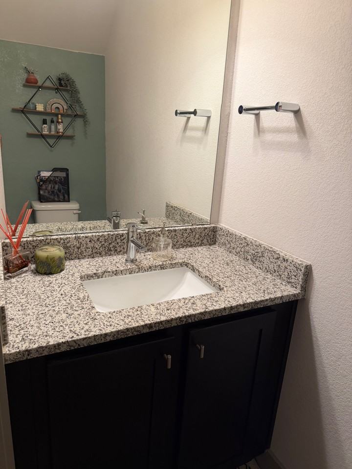 12216 Abbey Glen Ln #NA - Photo 7 of 17