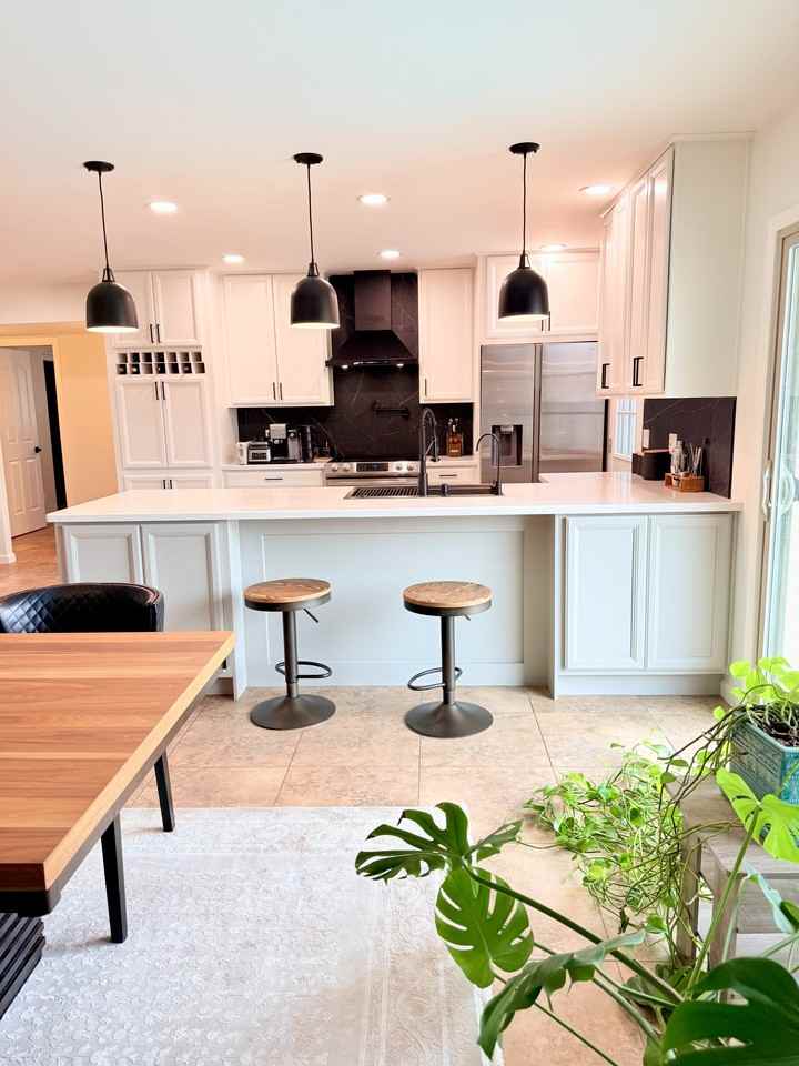 1056 E Carter Dr #NA - Photo 4 of 41