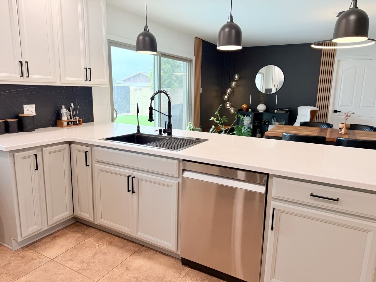 1056 E Carter Dr #NA - Photo 5 of 41