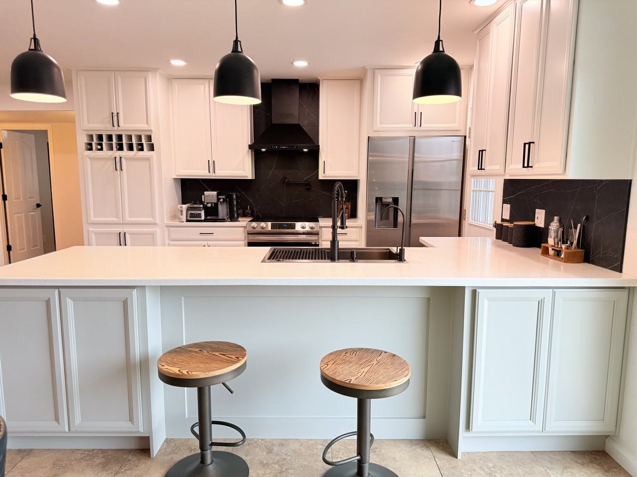 1056 E Carter Dr #NA - Photo 6 of 41