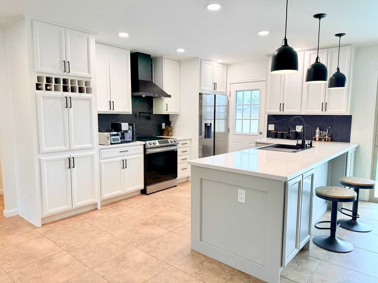 1056 E Carter Dr #NA - Photo 7 of 41