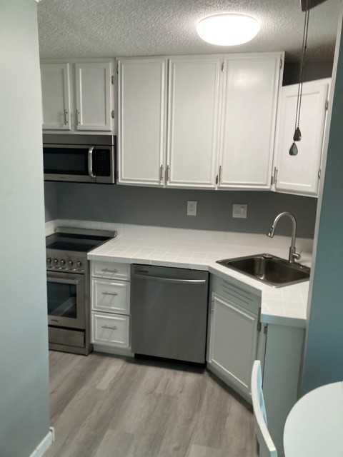 132 Lakeside Villa #132 - Photo 2 of 8