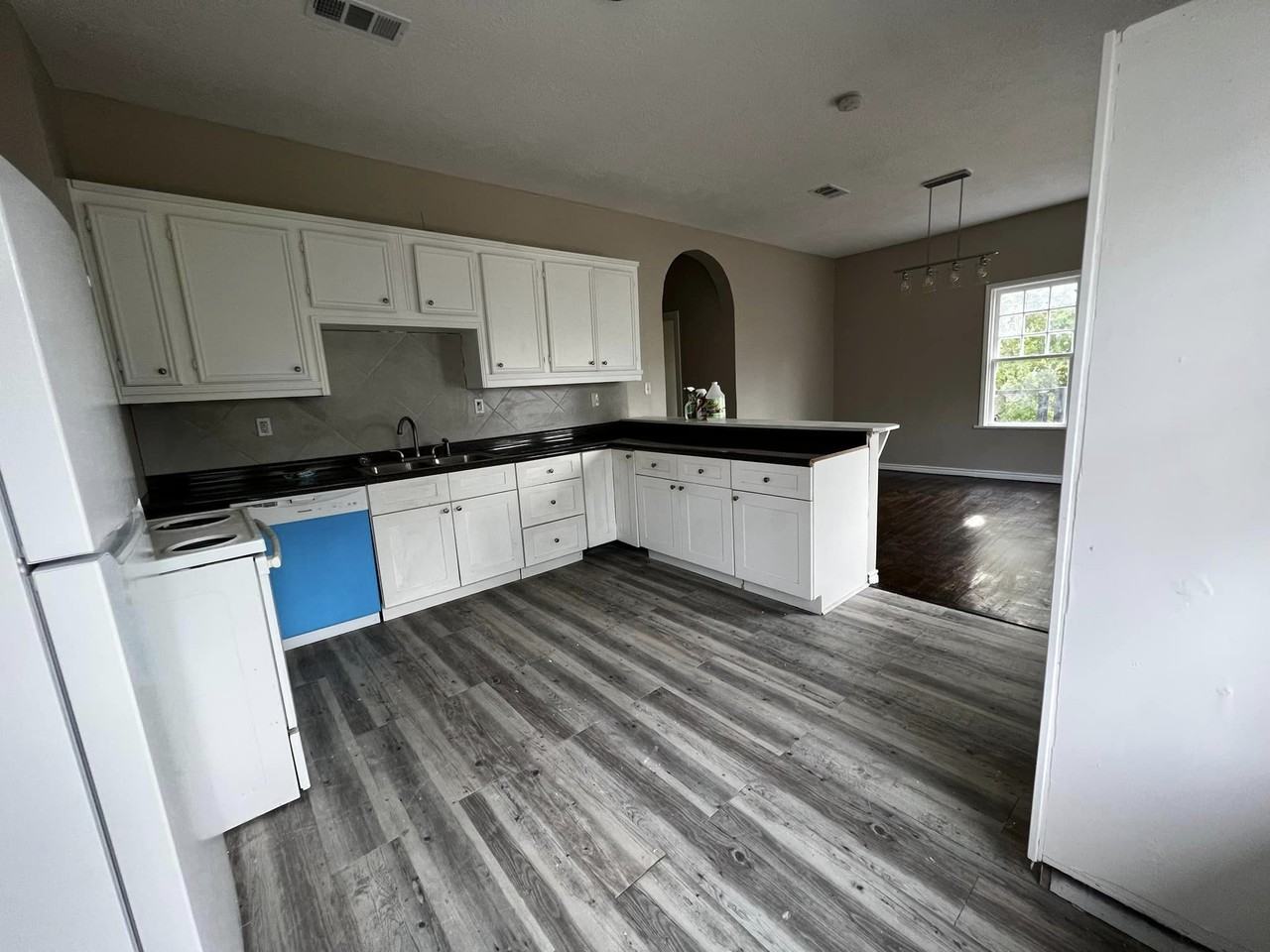 2350 Pecos St #A - Photo 7 of 29