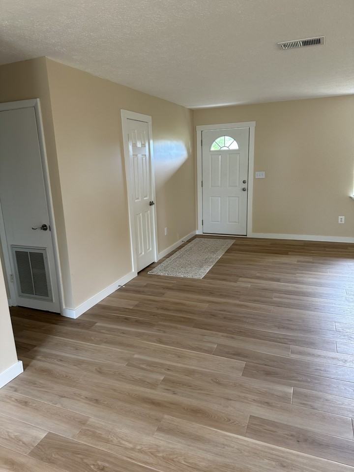 4321 Cindy Ln #NA - Photo 4 of 15