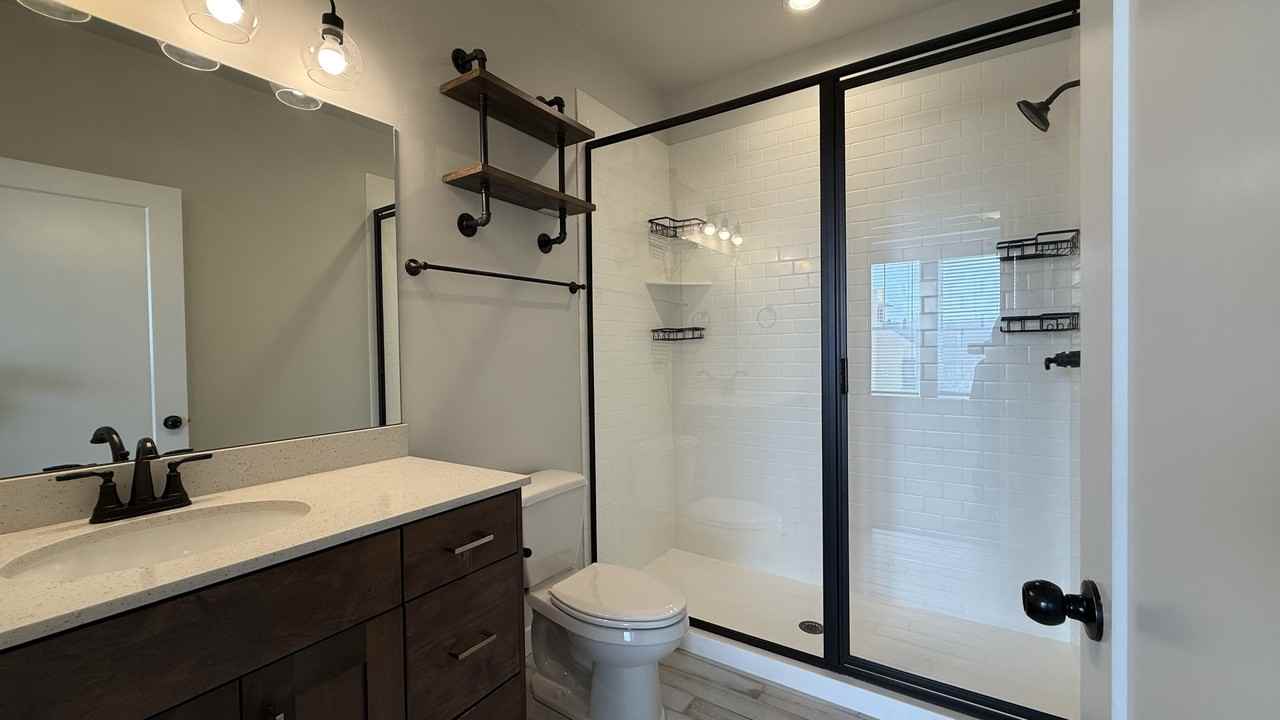 5020 W Daybreak Pkwy #5020 - Photo 4 of 19