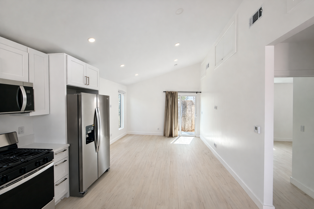 19146 Chase St #NA - Photo 6 of 24