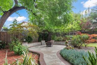 1135 Hollyburne Ave - Photo 1 of 1