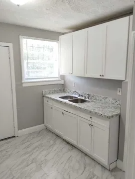 1437 Prince St #1437 - Photo 3 of 13