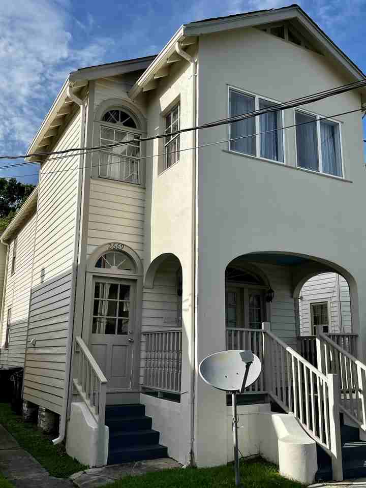 2671 Gladiolus St #2669 - Photo 2 of 14