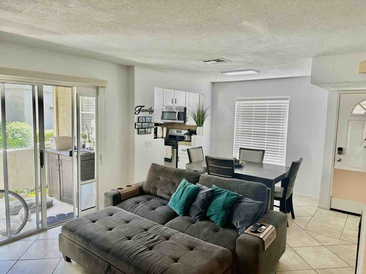 10760 Aderman Ave #87 - Photo 6 of 29