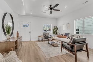 1302 Se - Photo 1 of 1