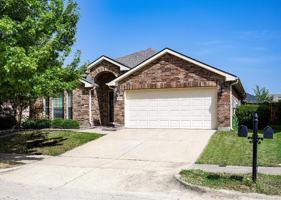 featured image of 2048 Lake Trail Dr