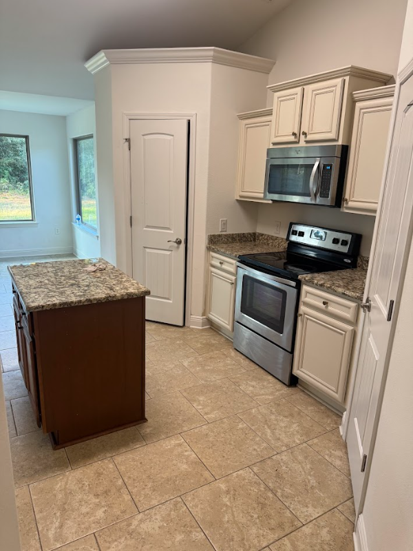 9154 Deer Ln - Photo 5 of 20