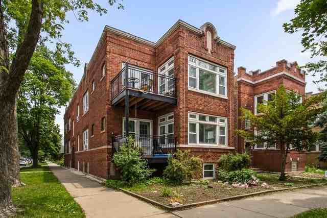 5347 W Belle Plaine Ave #1W