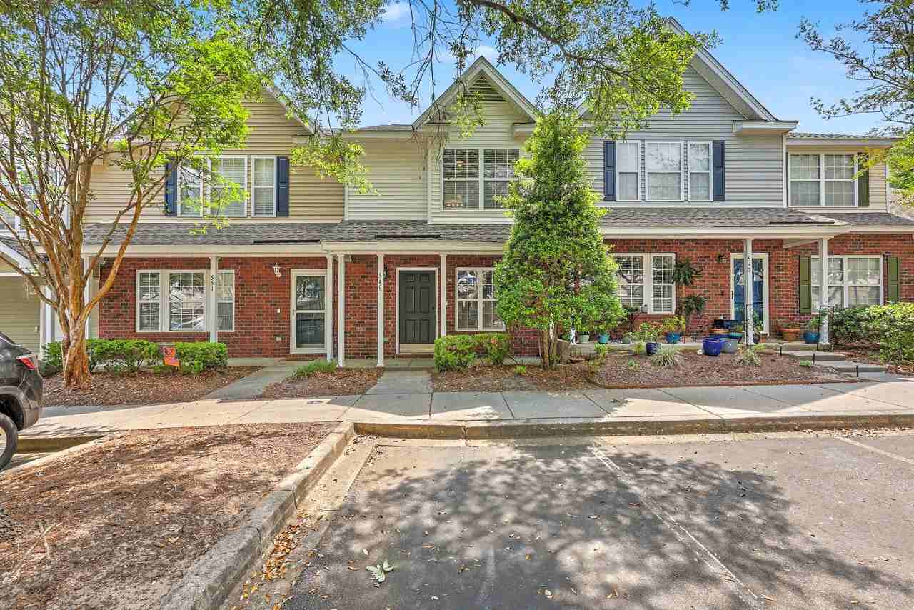 549 Tayrn Dr - Photo 2 of 24