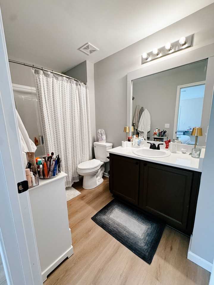 215 Dillard Mill Dr - Photo 2 of 3