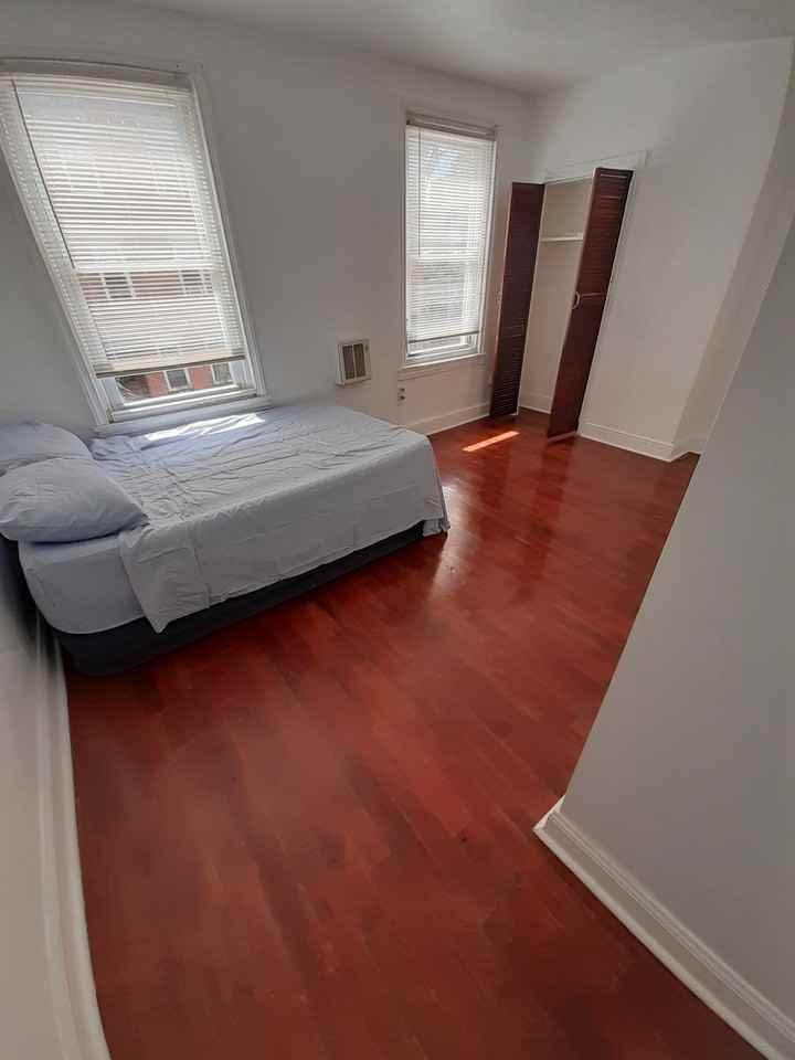 2113 Fitzwater St #2 - Photo 4 of 12