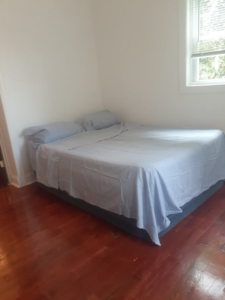 2113 Fitzwater St #2 - Photo 5 of 12