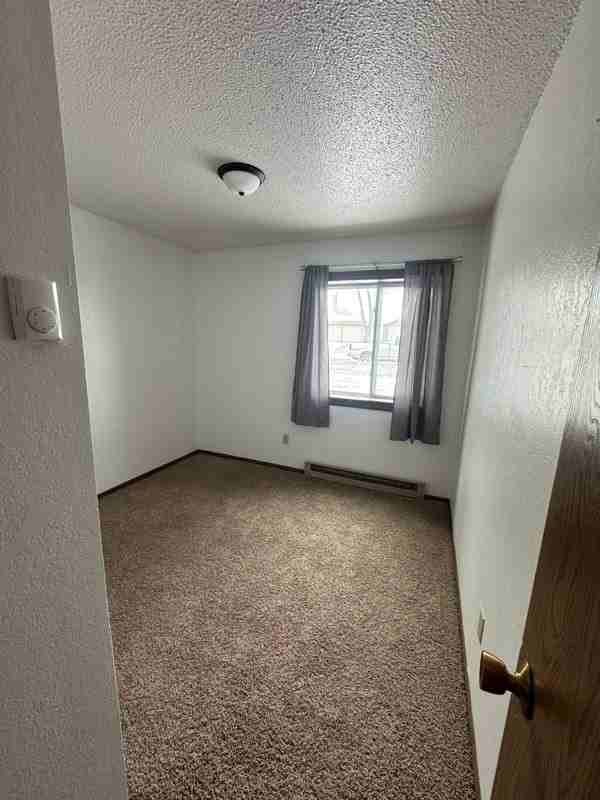 301 Bernice St #B6 - Photo 6 of 9