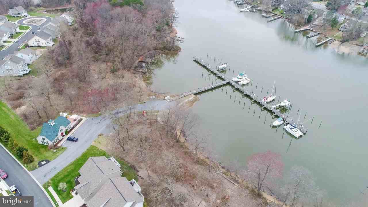 248 Saltgrass Dr - Photo 2 of 3