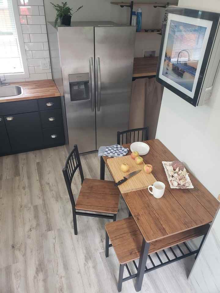 1332 Sandia Ave - Photo 3 of 12