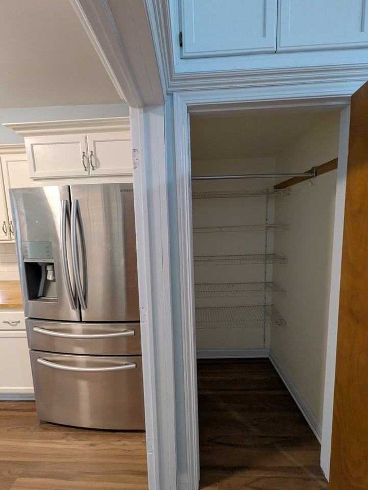 1934 W 21st Pl #1 - Photo 3 of 13