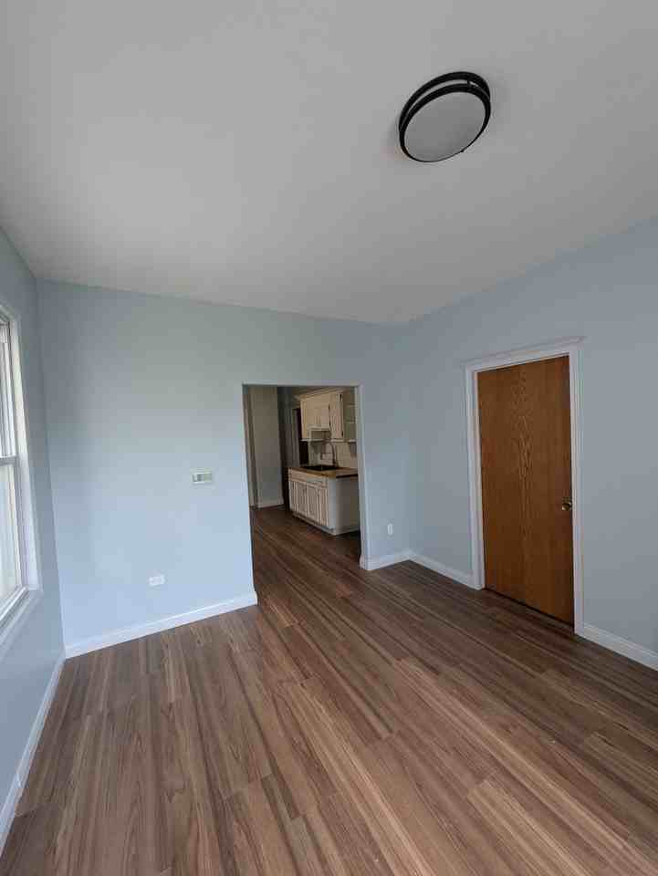 1934 W 21st Pl #1 - Photo 4 of 13