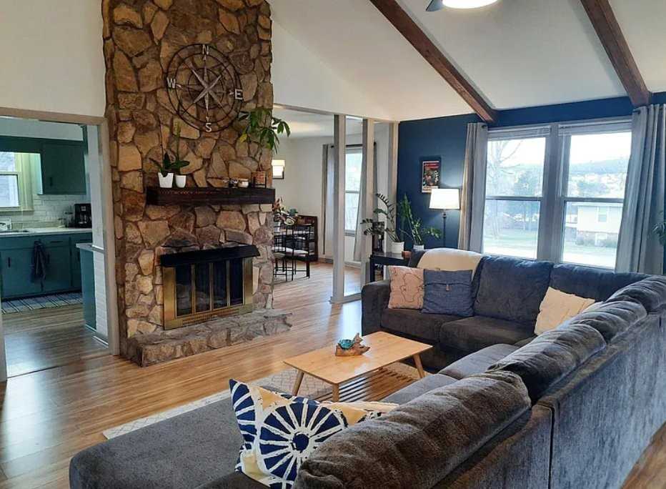 609 Monte Carlo Dr - Photo 5 of 15