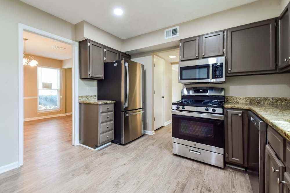 645 Barrington Way #120 - Photo 6 of 14