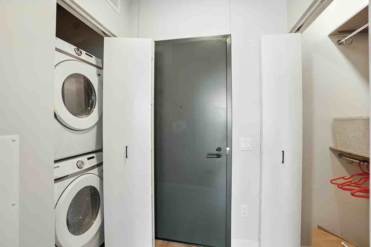 1101 W Carroll Ave - Photo 7 of 14