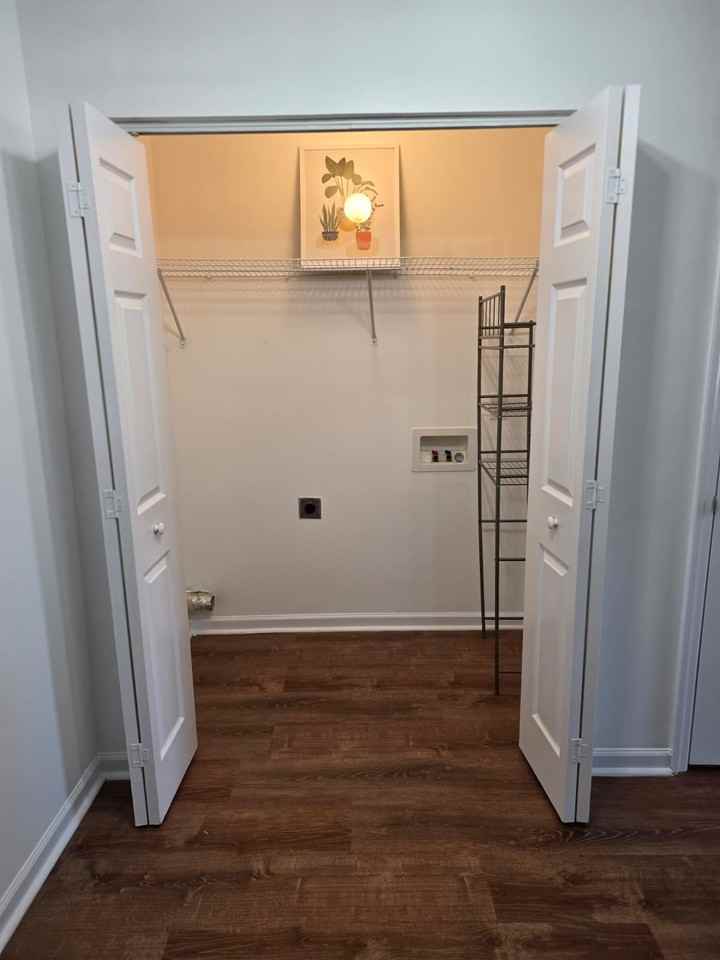 1262 Macedonia Dr - Photo 5 of 14