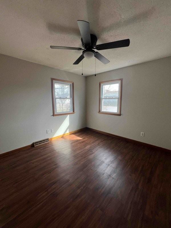 221 W Bedford St - Photo 7 of 7