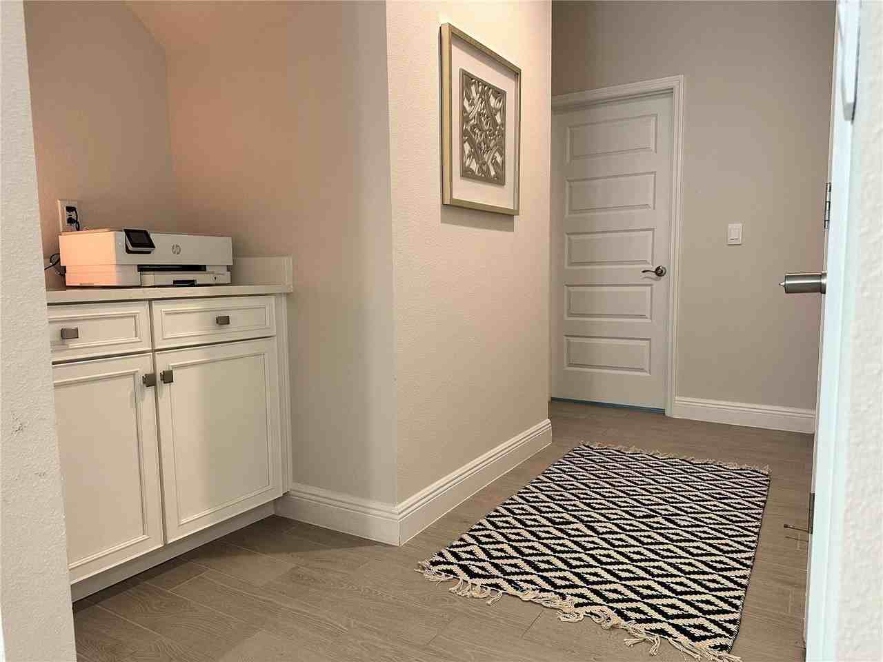 18386 Oliver Twist Way - Photo 3 of 19