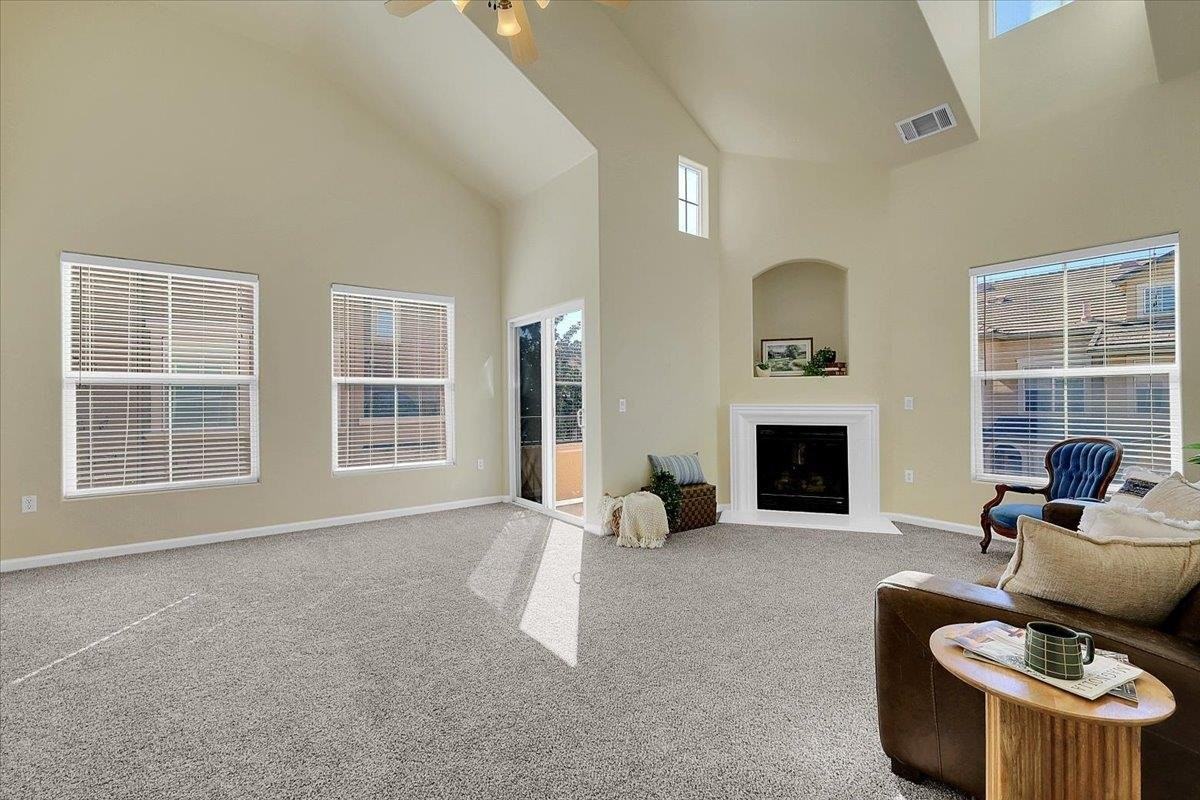 5350 Dunlay Dr #817 - Photo 2 of 23
