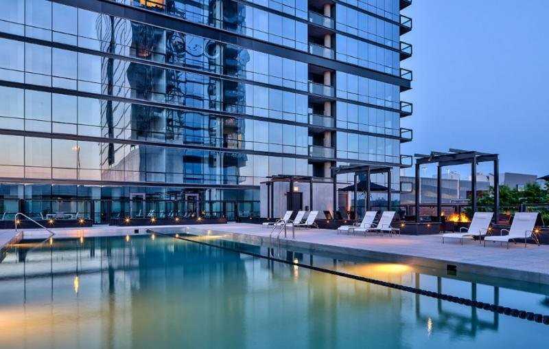 846 W Blackhawk St - Photo 4 of 10