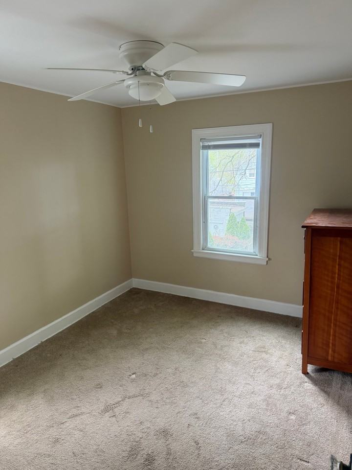 2007 Barrows St - Photo 2 of 10