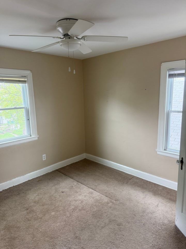 2007 Barrows St - Photo 3 of 10