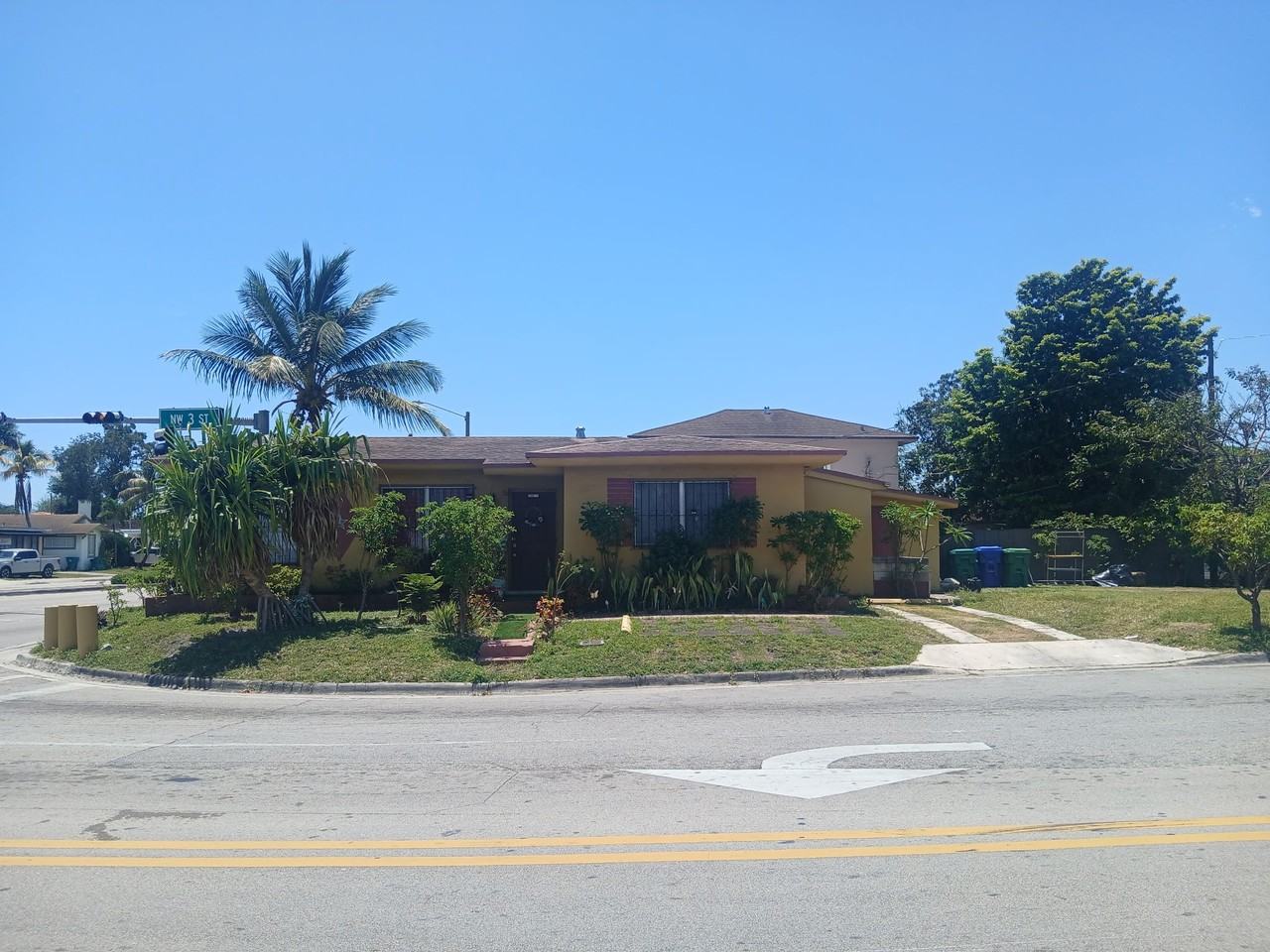 1702 Nwst - Photo 6 of 9