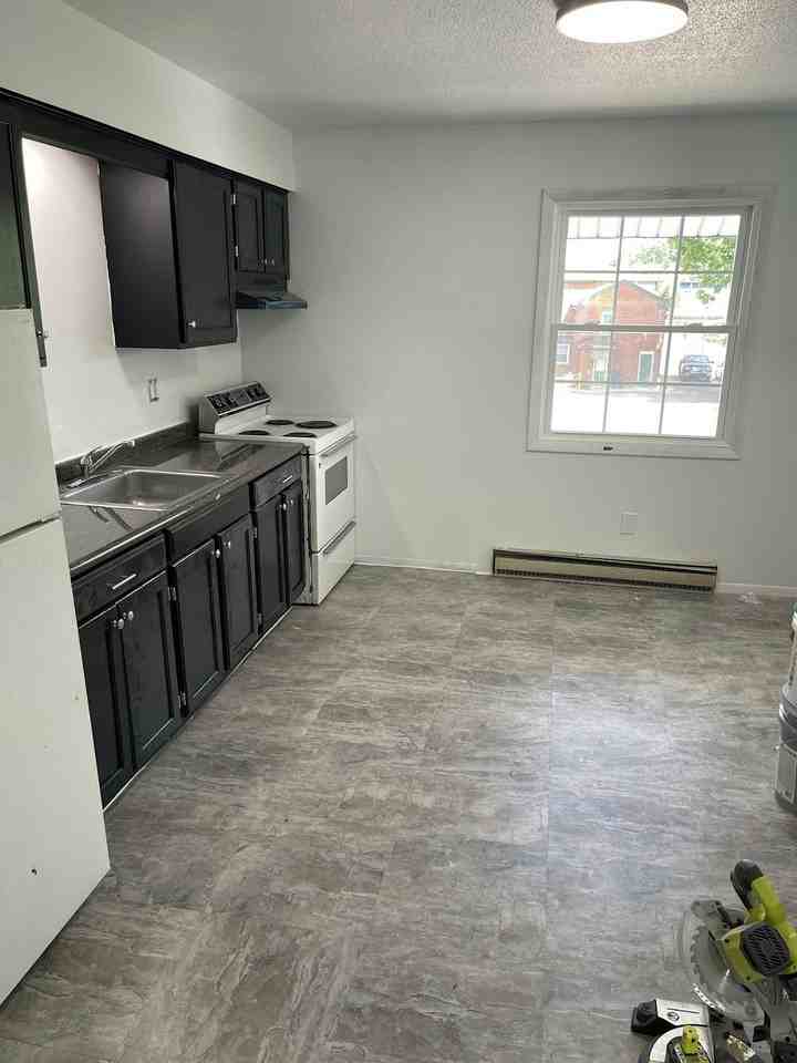 11 South Park Row, Unit 6 - Photo 7 of 16