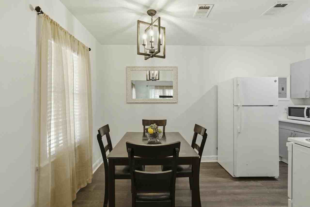 538 East Park Avenue, Unit 103 - Photo 6 of 20