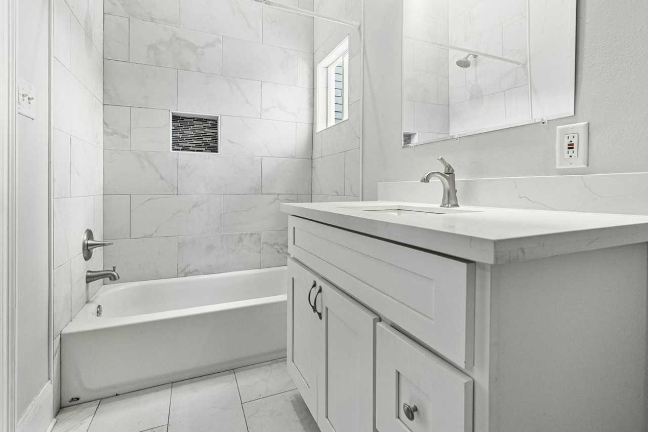 1717 Governor Nicholls Street - Photo 6 of 9