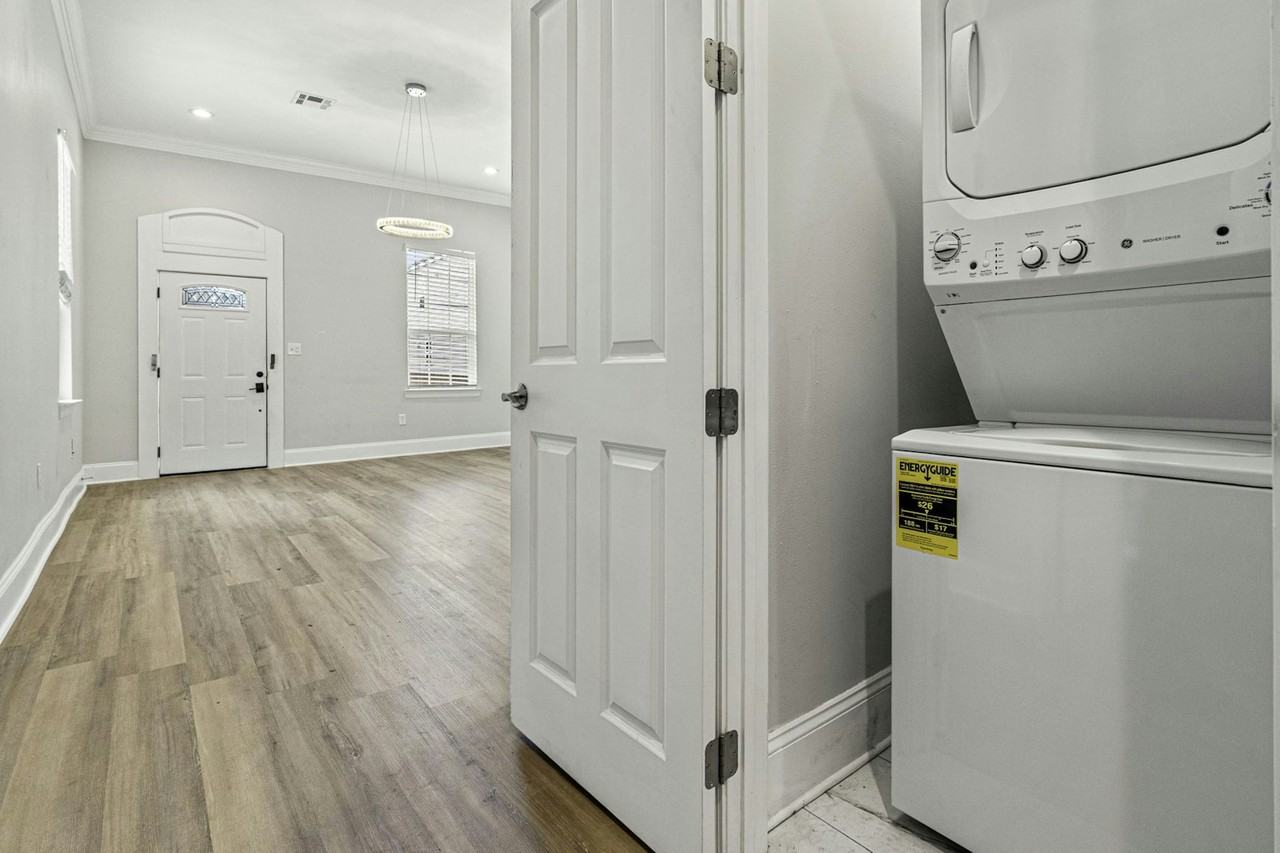 1717 Governor Nicholls Street - Photo 7 of 9