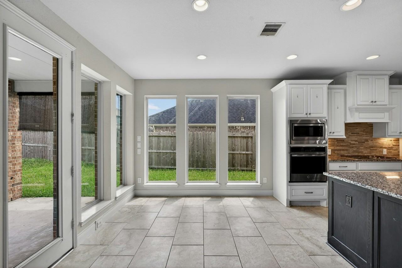 3311 Pleasant Hollow Lane - Photo 4 of 50