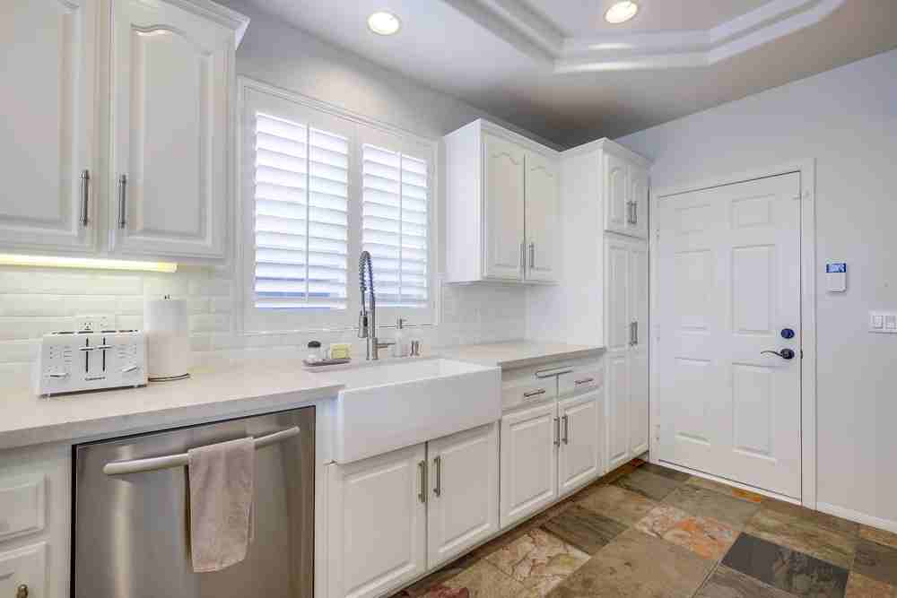 1581 Orange Avenue, Unit B - Photo 6 of 35