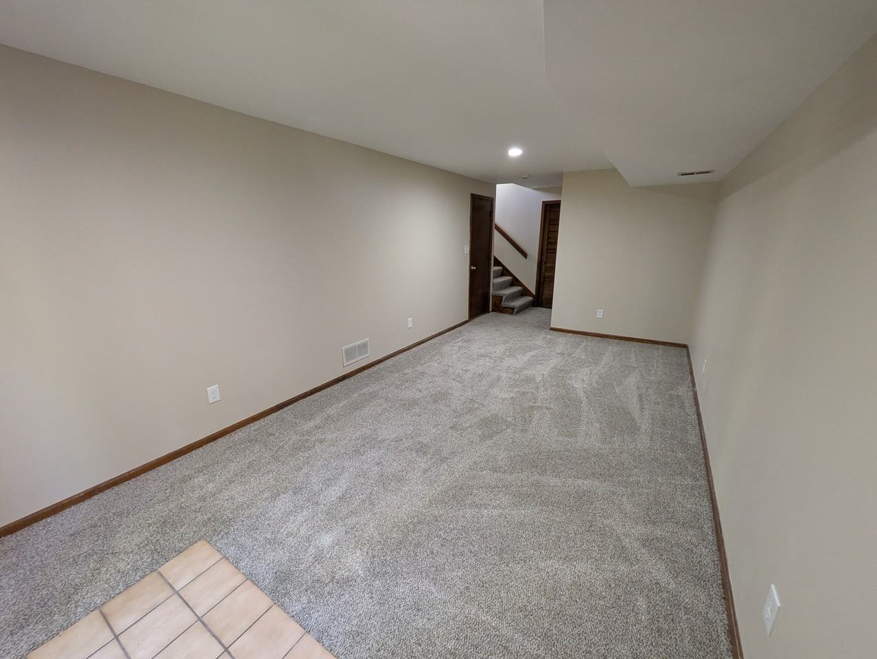 22 Nw Lakeview Blvd Apt A #22A - Photo 7 of 8