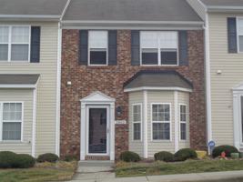 featured image of 2802 Gross Ave #1