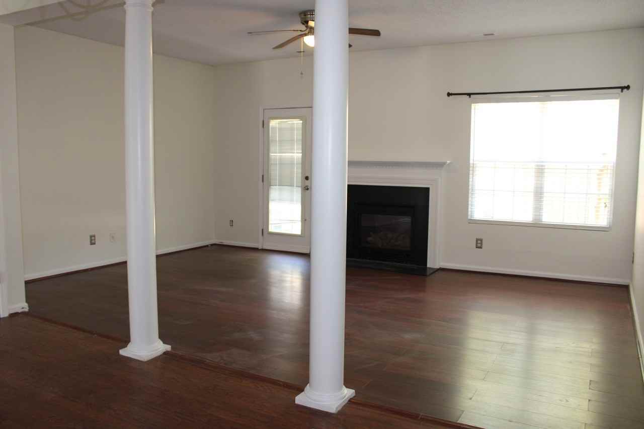 2802 Gross Ave #1 - Photo 6 of 20