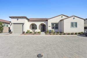featured image of 11249 N Blakely St