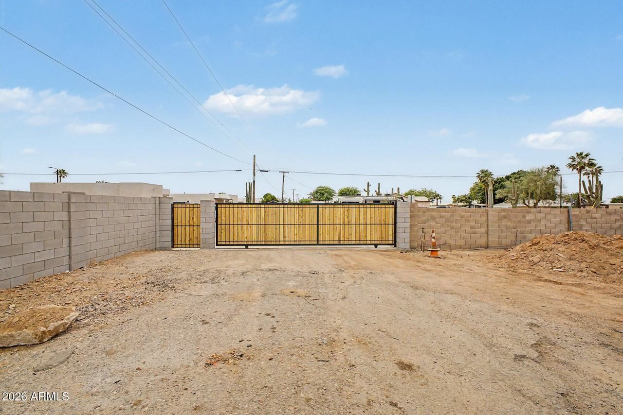 3050 W 4th Ave - Photo 2 of 36