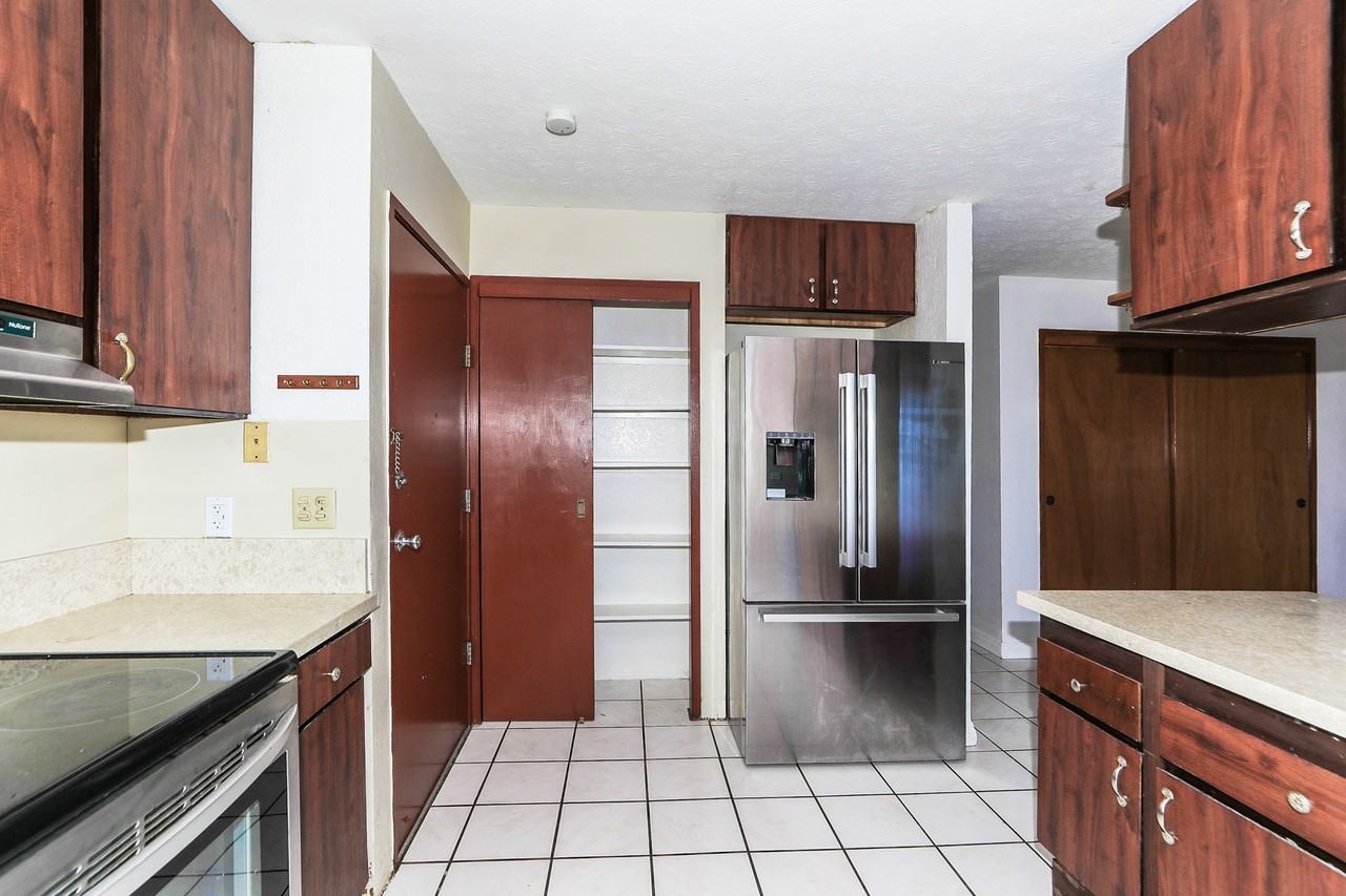 99-1357 Palaialii Pl #1 - Photo 7 of 10